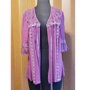 Old Navy Lavender Lace Accent Blouse